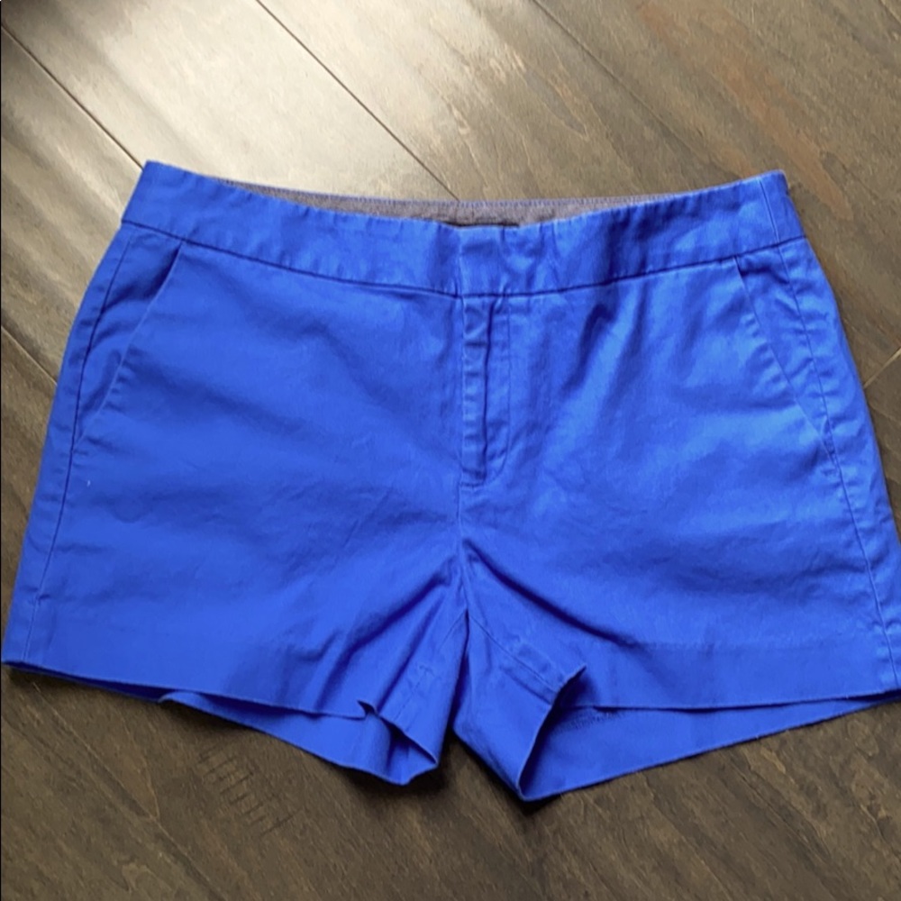 Banana Republic hampton fit shorts size 8